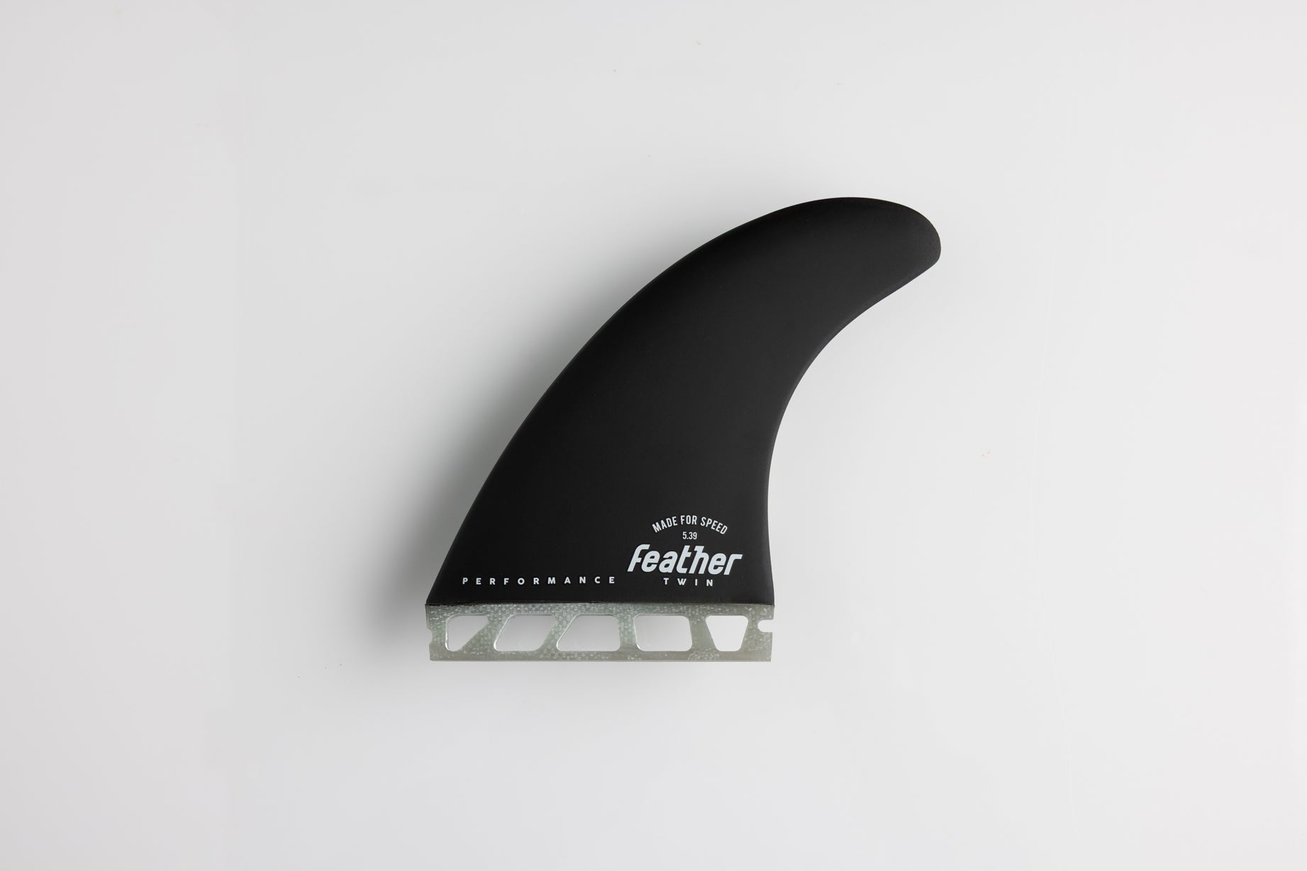 PERFORMANCE TWIN FIN CHARGER BLACK.