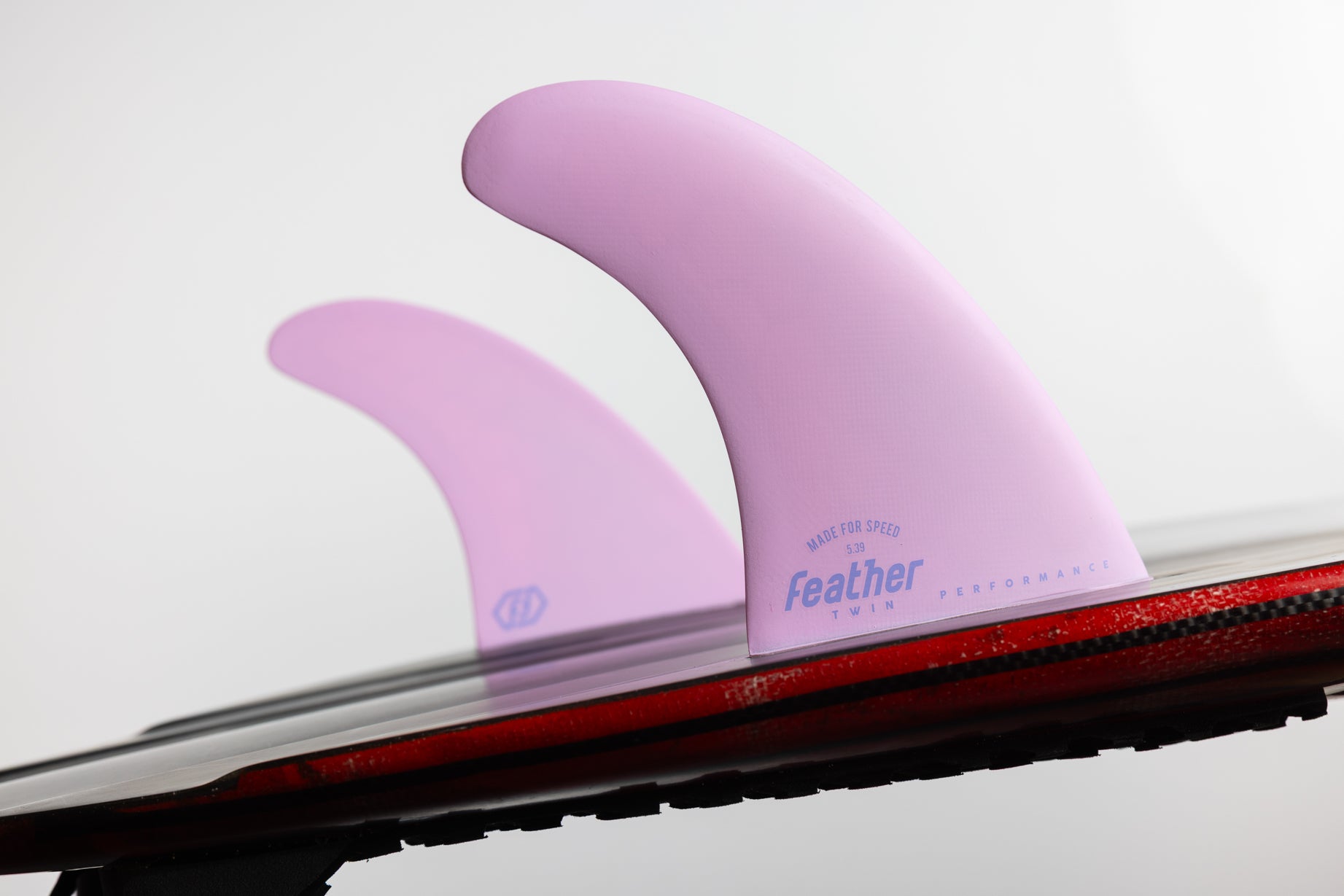 PERFORMANCE TWIN FIN BUBBLE PINK.