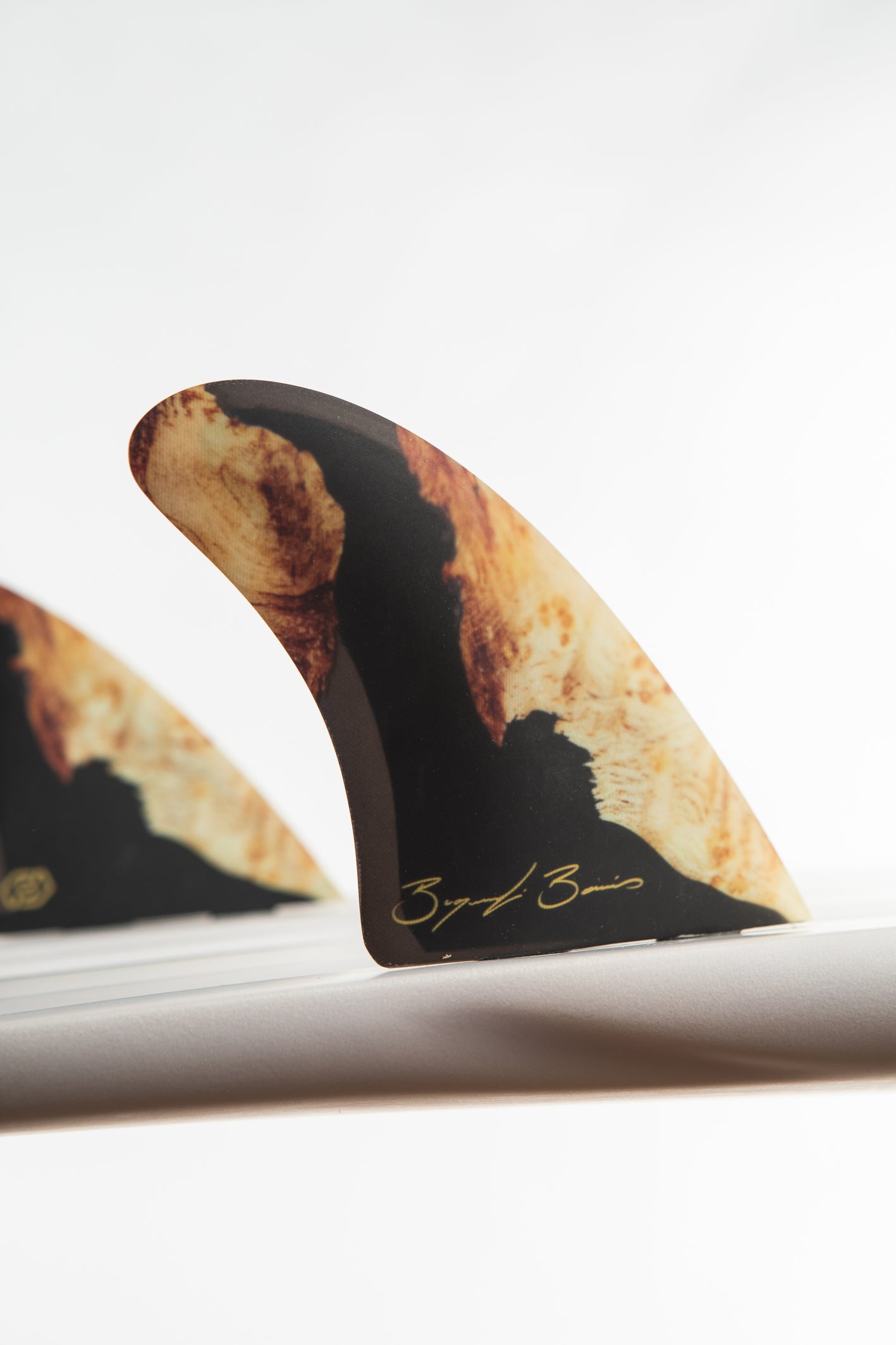 BUGARSKI MODERN KEEL WOOD.