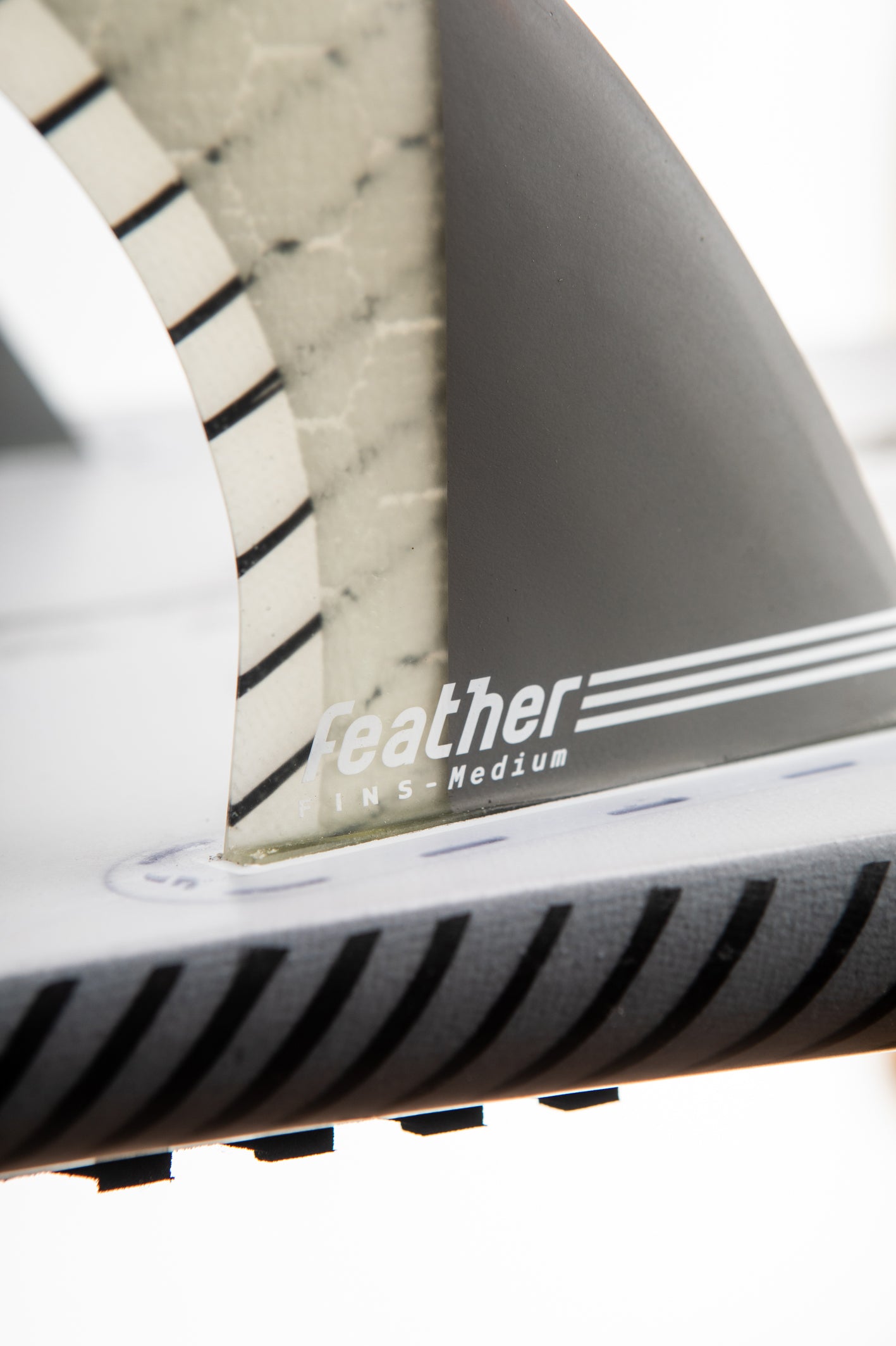 SUPERLIGHT GREY.