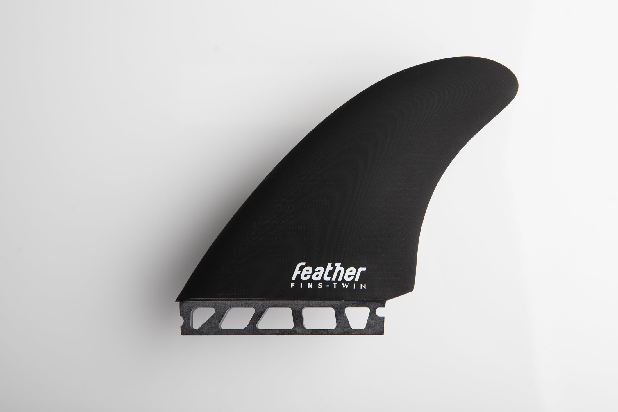MODERN KEEL BLACK.