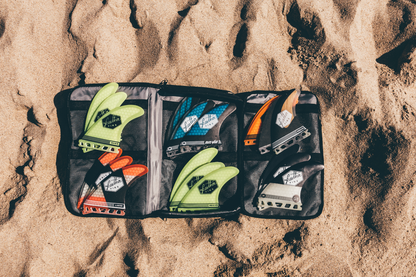 FINS CASE LARGE