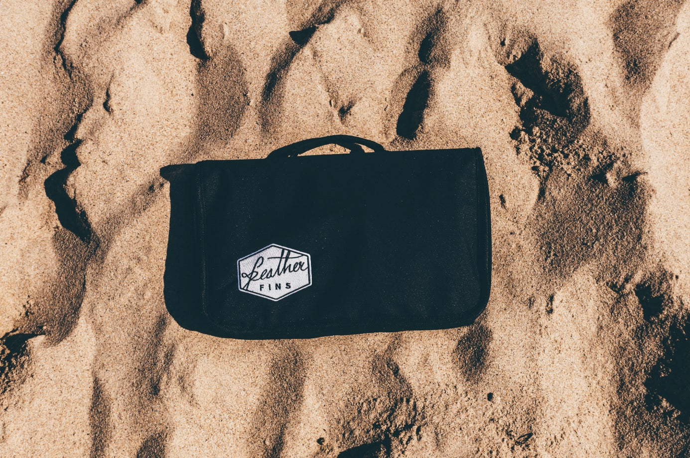 FINS CASE LARGE