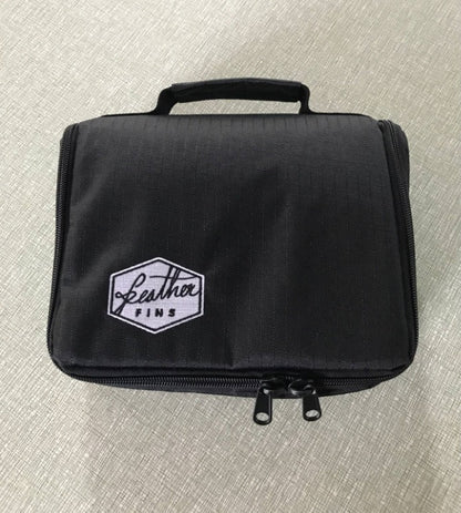 FINS CASE