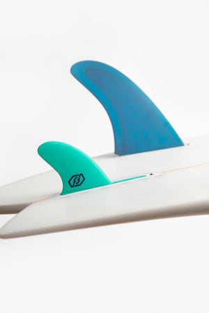 A.I. BLUE TWIN FIN 2+1. FUTURES